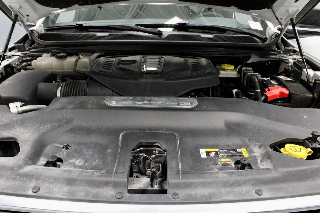 2023 Jeep Wagoneer Base