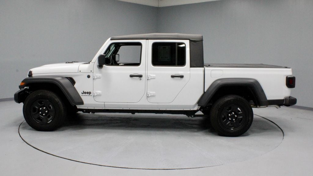 2025 Jeep Gladiator Sport