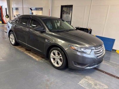 2017 Ford Taurus SE