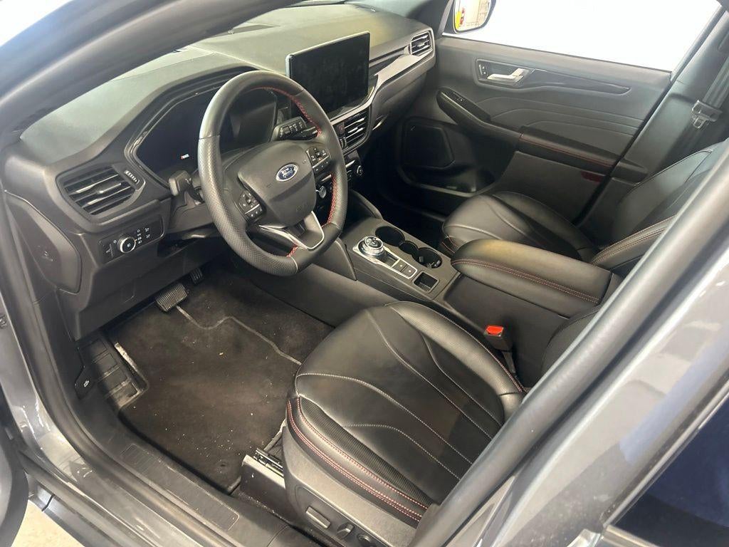 2025 Ford Escape ST-Line Elite