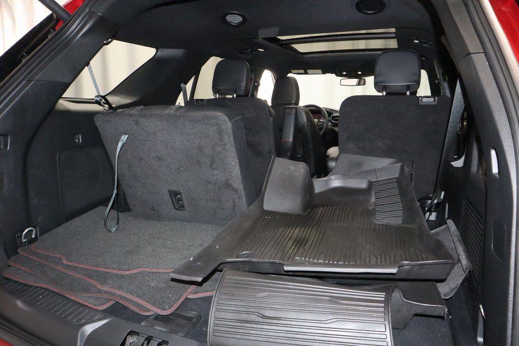 2024 Ford Explorer ST-Line