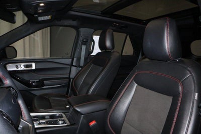 2024 Ford Explorer ST-Line