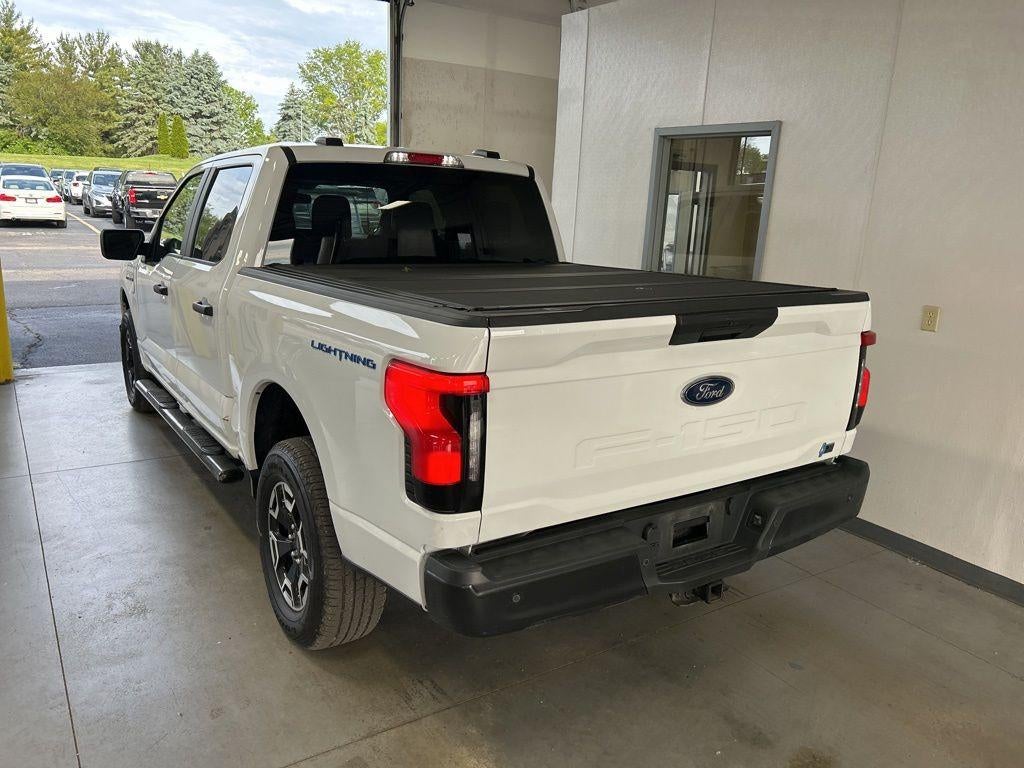 2022 Ford F-150 Lightning Pro