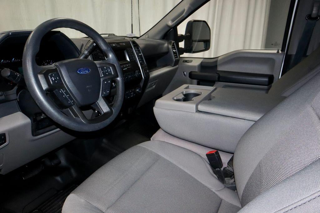 2022 Ford Super Duty F-350 SRW XL
