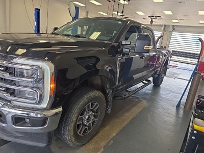 2023 Ford Super Duty F-350 SRW Lariat