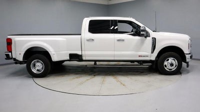 2025 Ford Super Duty F-350 DRW Lariat