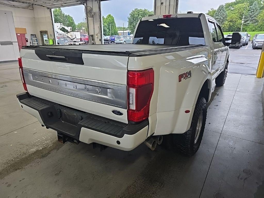 2022 Ford Super Duty F-350 DRW Platinum