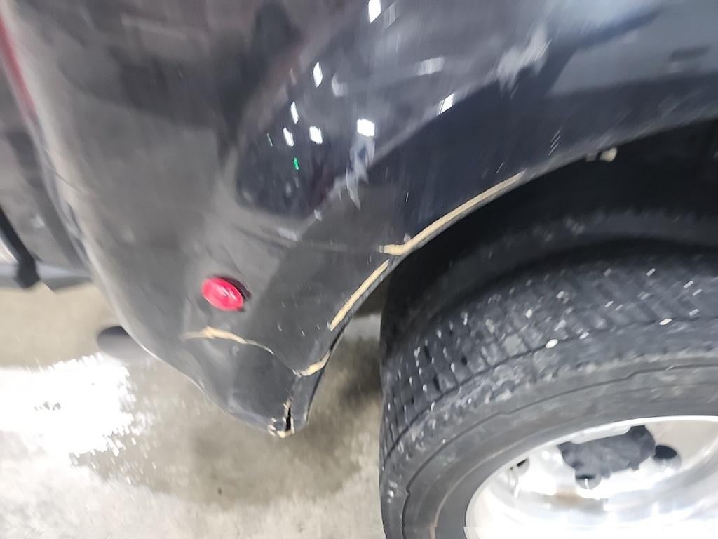 2023 Ford Super Duty F-450 DRW Lariat