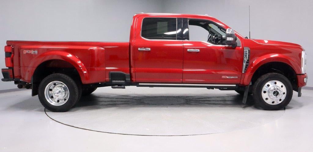 2024 Ford Super Duty F-450 DRW Platinum