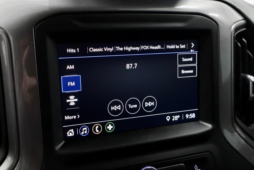 2022 Chevrolet Silverado 1500 Custom