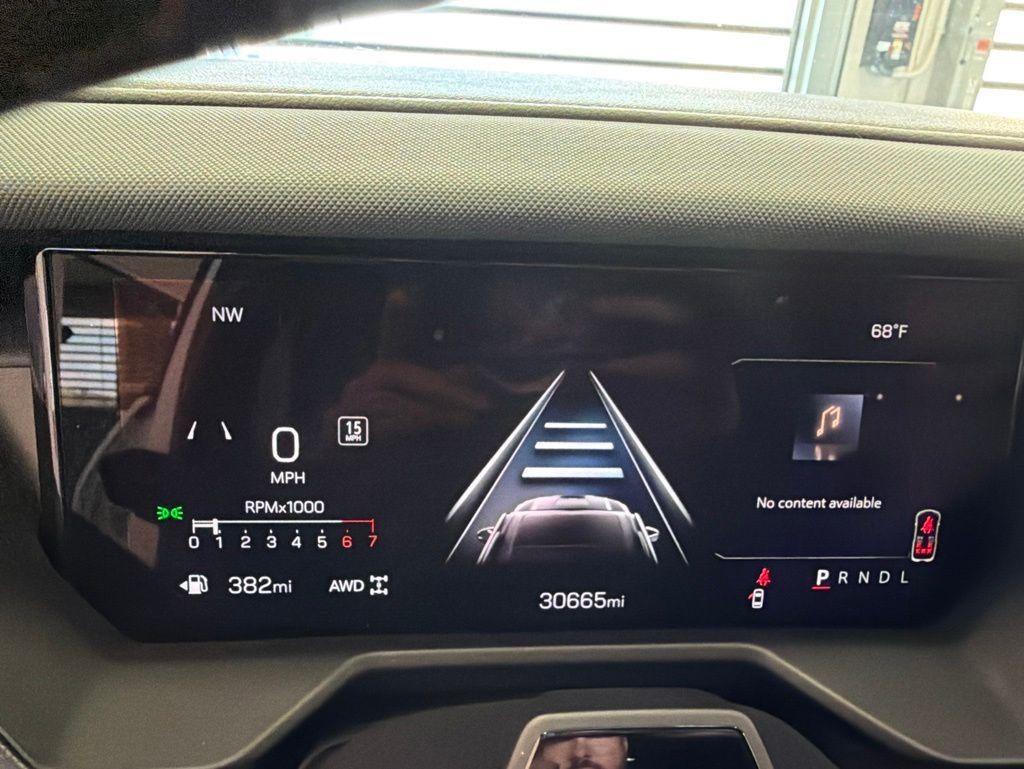 2024 GMC Acadia AT4
