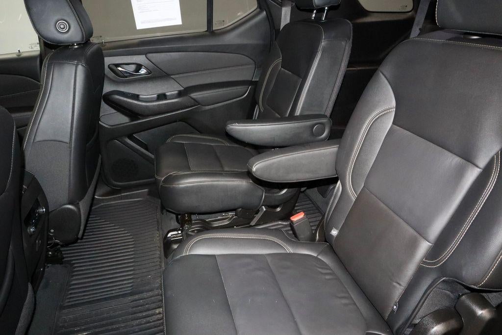 2022 Chevrolet Traverse LT Leather