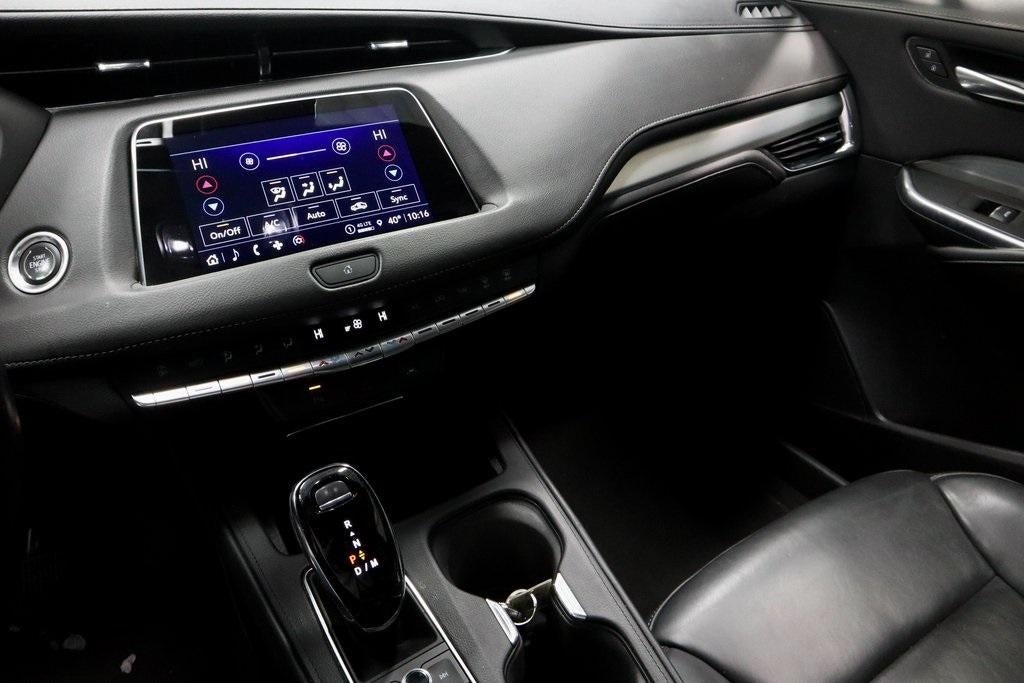 2023 Cadillac XT4 Premium Luxury