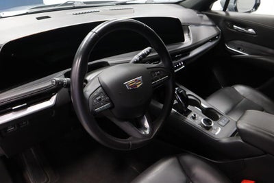 2025 Cadillac XT4 Premium Luxury