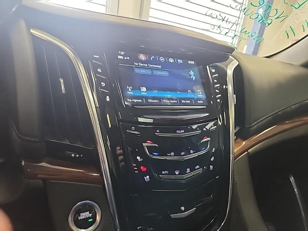 2017 Cadillac Escalade ESV Luxury