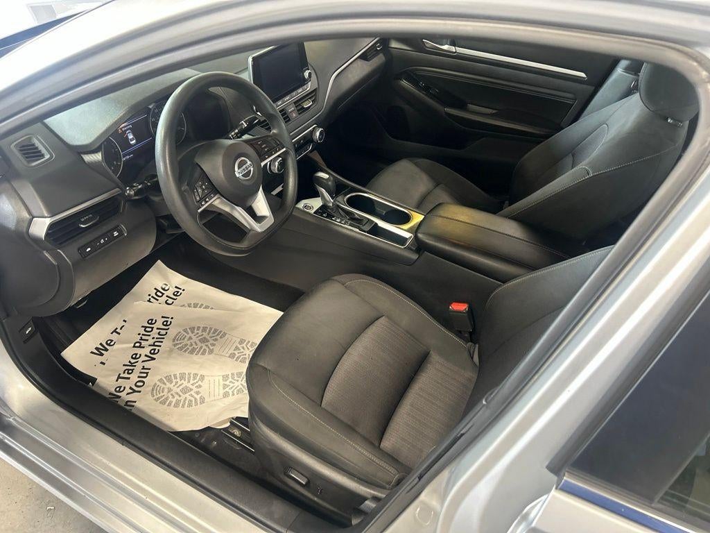 2021 Nissan Altima 2.5 SV