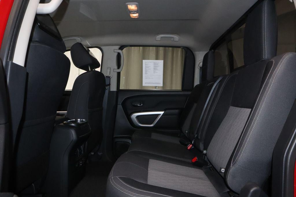 2021 Nissan Titan SV