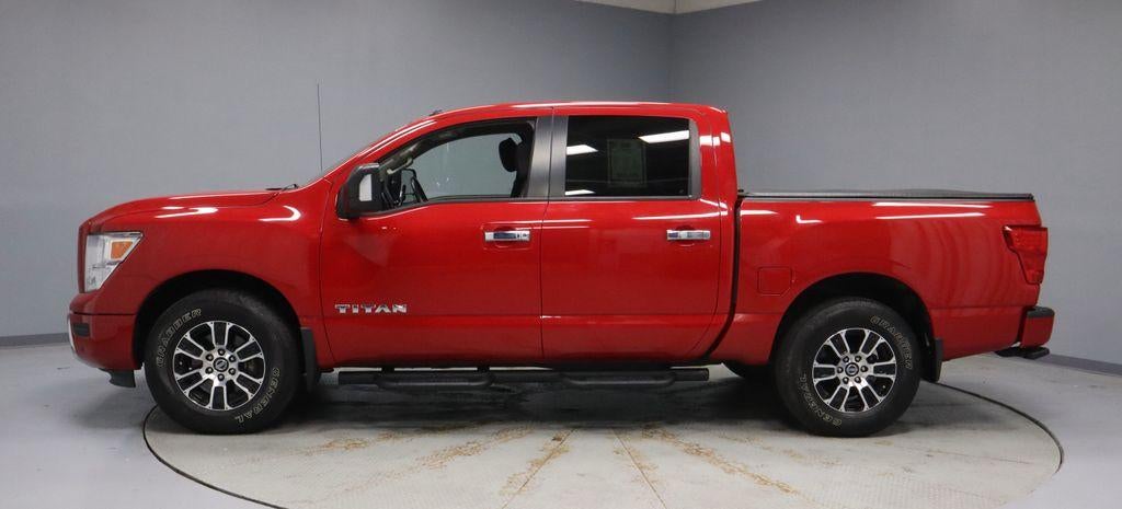 2021 Nissan Titan SV