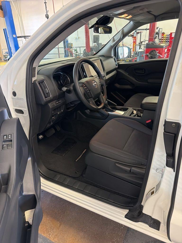 2025 Nissan Frontier S