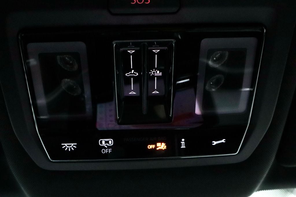 2025 Volkswagen Atlas Cross Sport 2.0T SEL R-Line Black