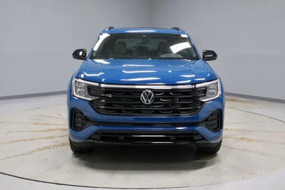 2025 Volkswagen Atlas Cross Sport 2.0T SEL R-Line Black