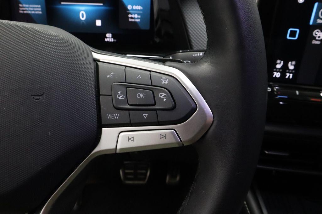 2025 Volkswagen Atlas Cross Sport 2.0T SEL Premium R-Line