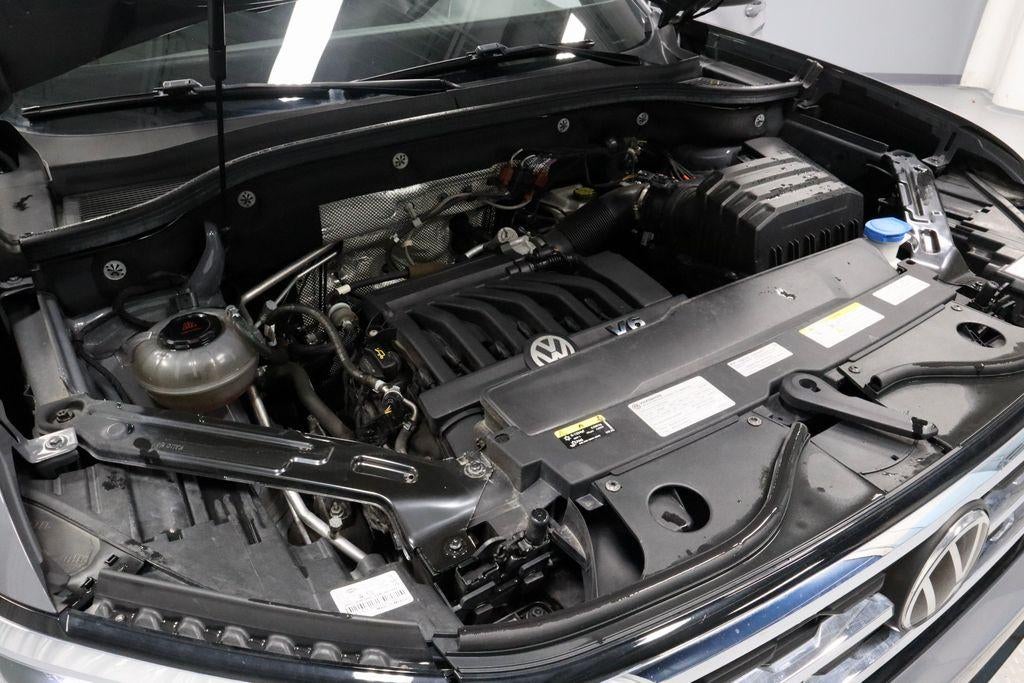 2021 Volkswagen Atlas Cross Sport 3.6L V6 SE w/Technology R-Line