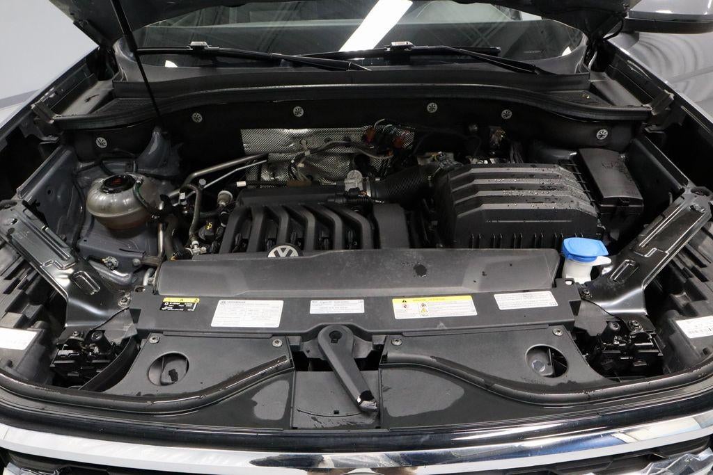 2021 Volkswagen Atlas Cross Sport 3.6L V6 SE w/Technology R-Line