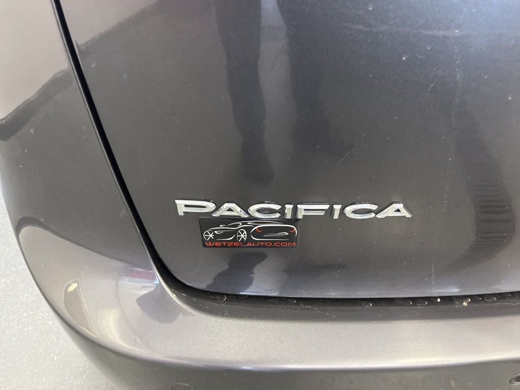 2020 Chrysler Pacifica Touring L
