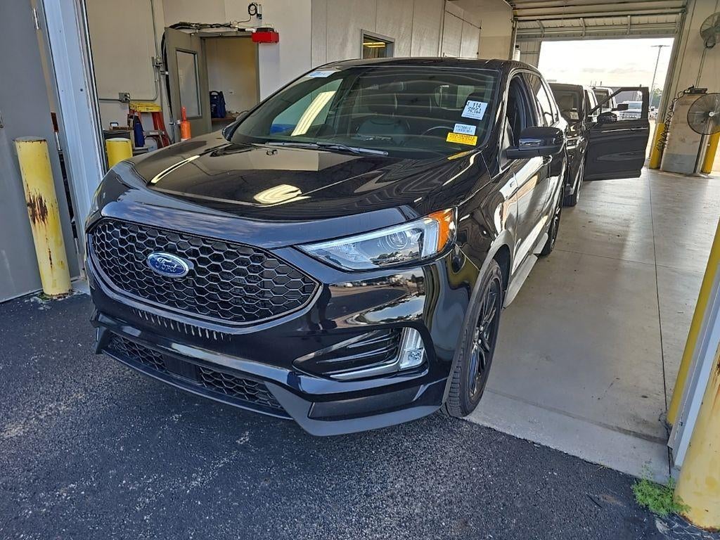 2021 Ford Edge ST Line