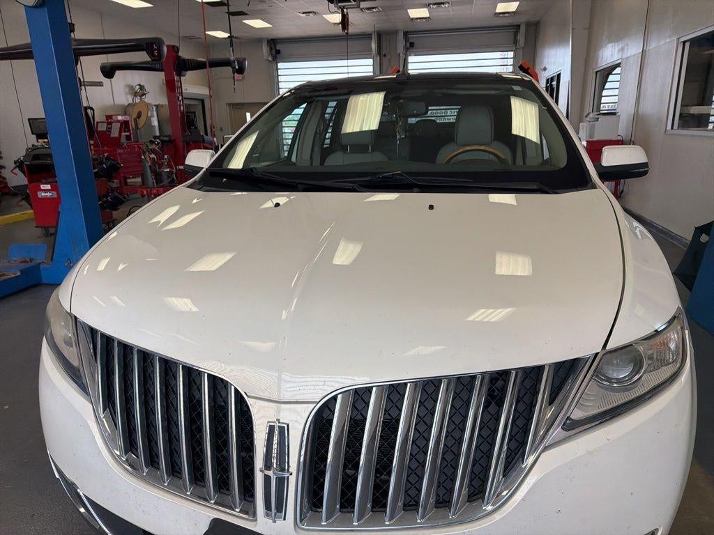 2012 Lincoln MKX Base