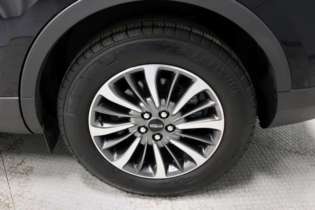 2022 Lincoln Nautilus Standard