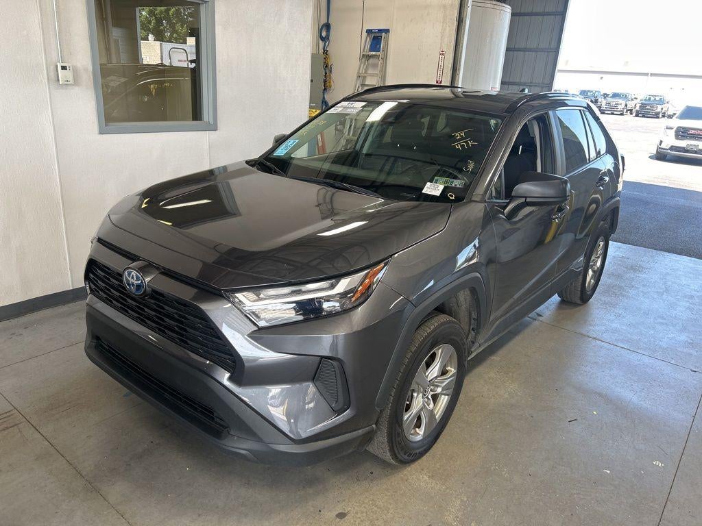2024 Toyota RAV4 LE