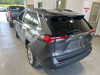 2024 Toyota RAV4 LE