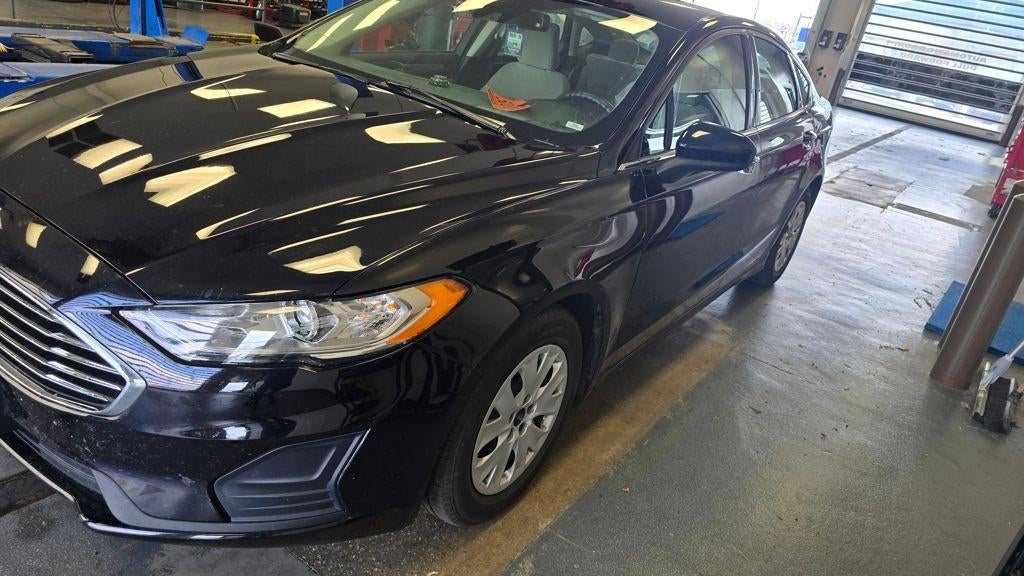 2019 Ford Fusion S