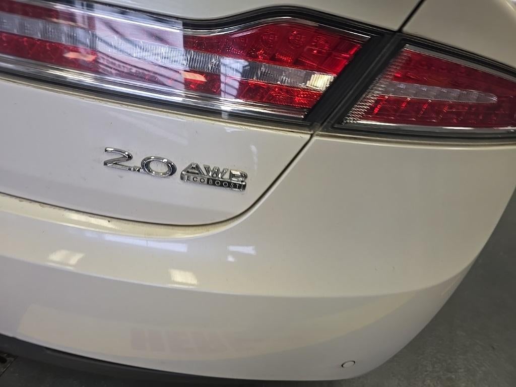 2016 Lincoln MKZ Base