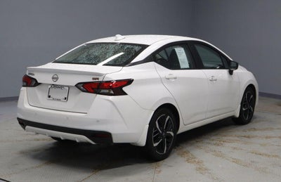 2024 Nissan Versa 1.6 SR