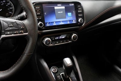 2024 Nissan Versa 1.6 SR