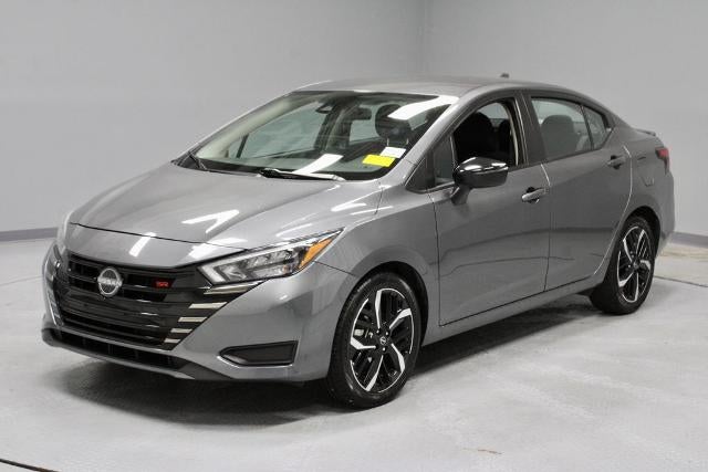 2024 Nissan Versa 1.6 SR