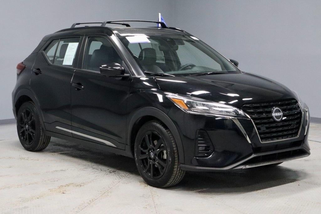 2023 Nissan Kicks SR