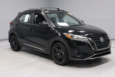 2021 Nissan Kicks SR