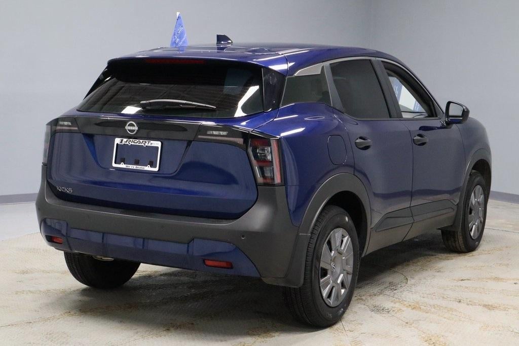 2025 Nissan Kicks S