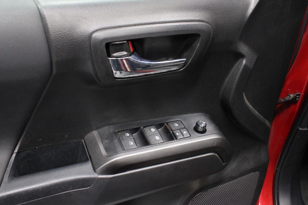 2023 Toyota Tacoma 4WD TRD Off-Road
