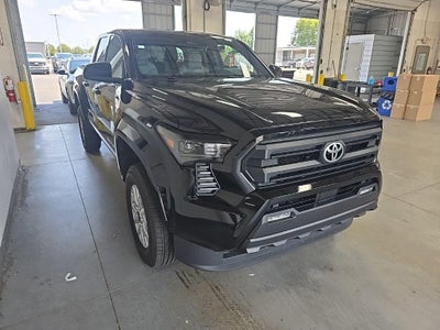 2025 Toyota Tacoma 4WD SR5