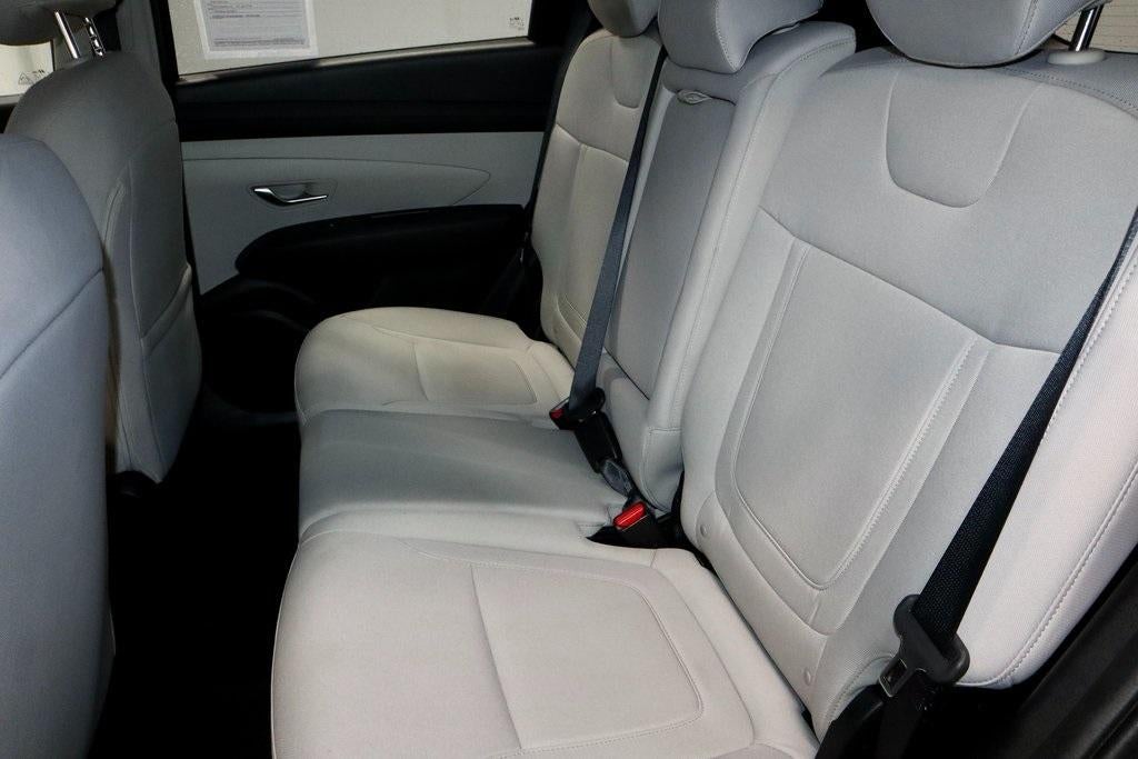 2025 Hyundai TUCSON SE