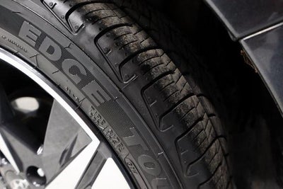 2022 Hyundai ELANTRA Limited