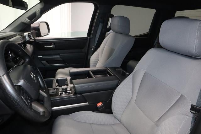 2025 Toyota Tundra 4WD SR5