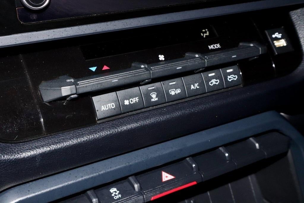 2025 Toyota Tundra 4WD SR5