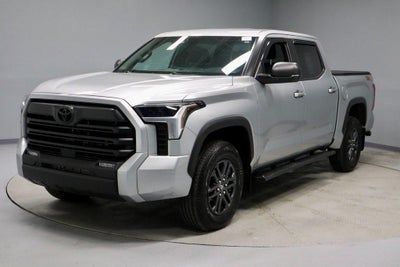 2025 Toyota Tundra 4WD SR5