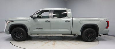 2024 Toyota Tundra 4WD SR5